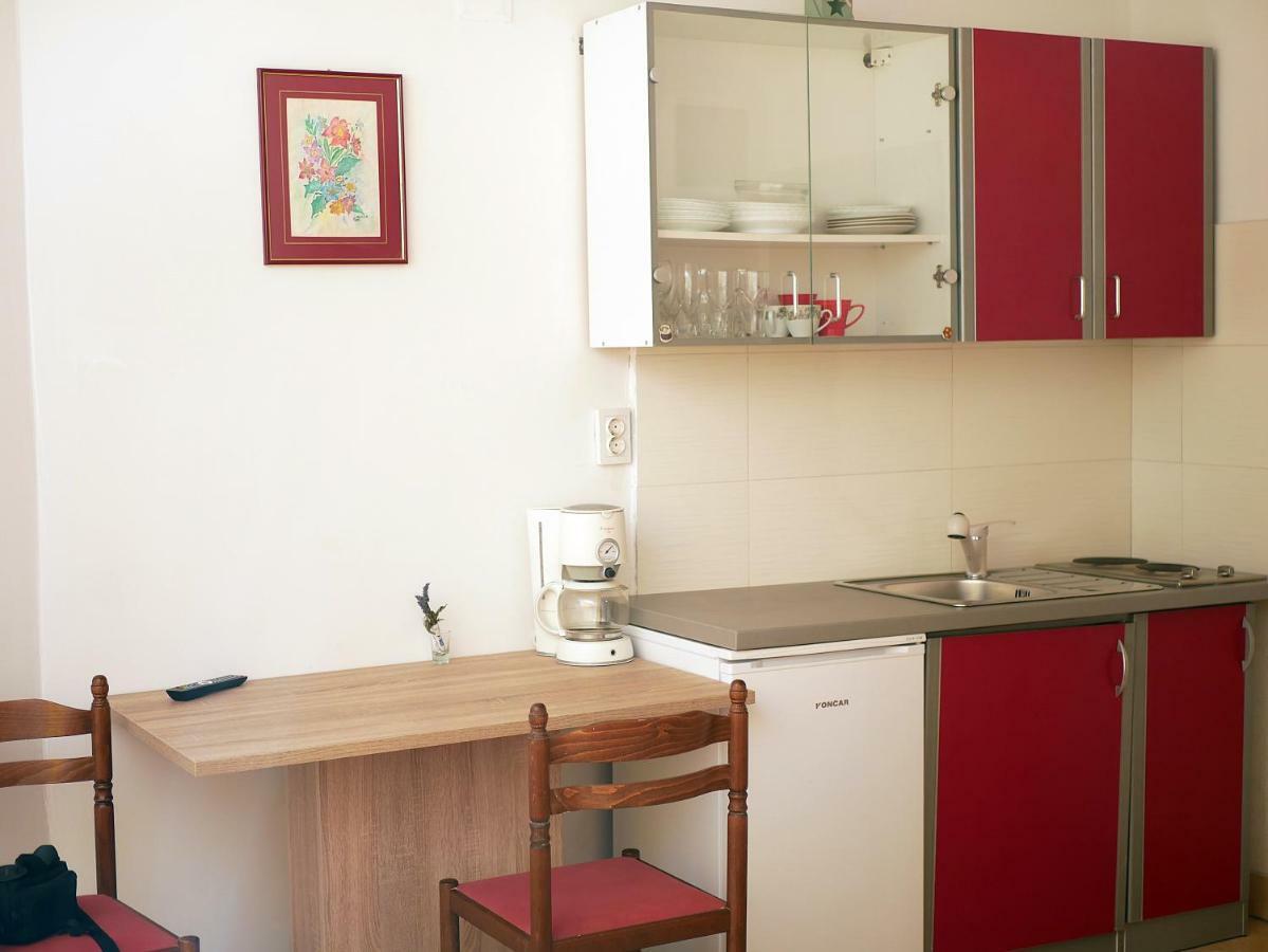 Apartment Gaga And Nia Крк Екстер'єр фото
